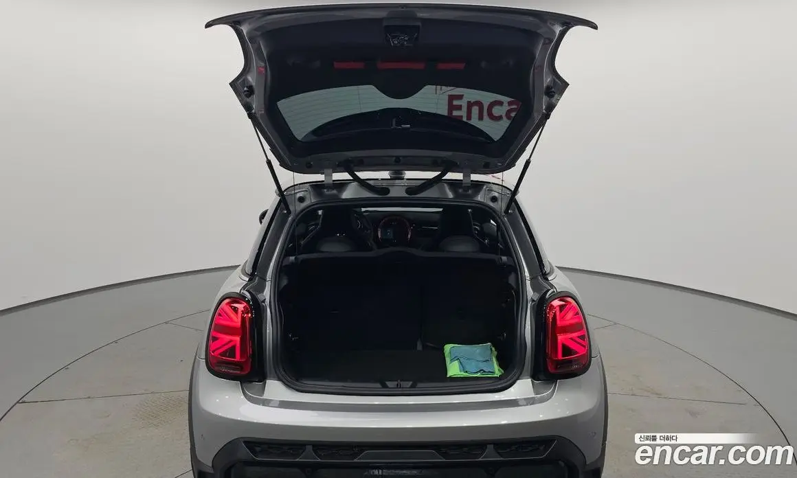 Mini Cooper 2024 2.0 автомат (гидро), фото 25