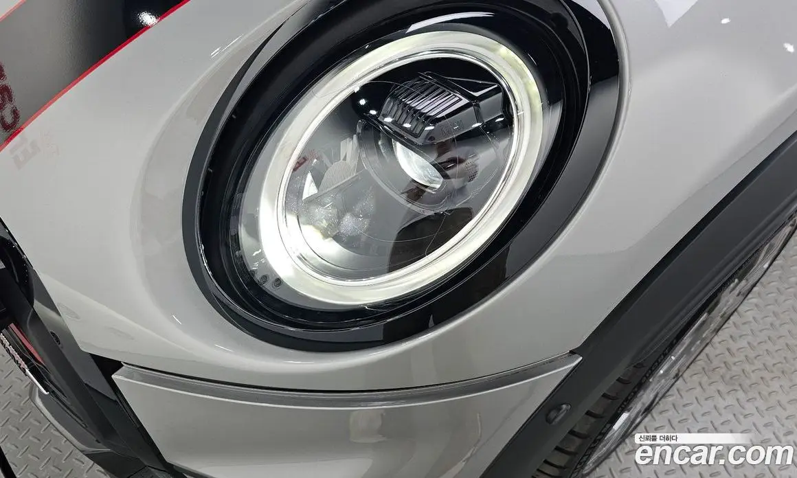 Mini Cooper 2024 2.0 автомат (гидро), фото 7