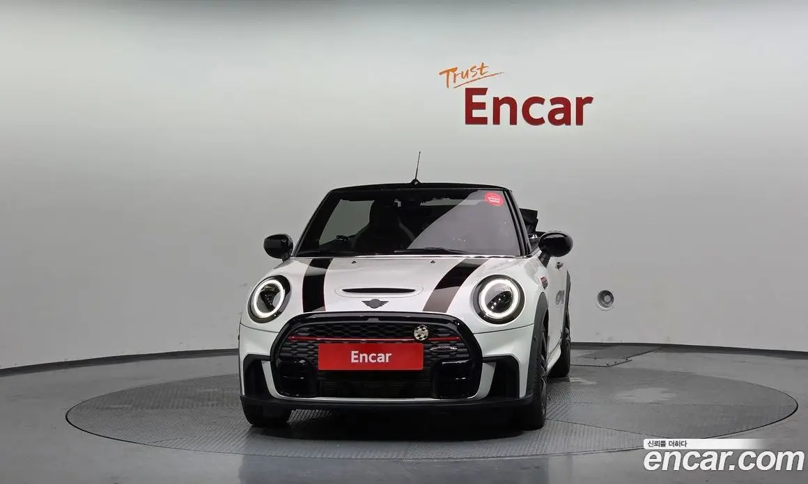 Mini Cooper Convertible 2024 2.0 автомат (гидро), фото 3