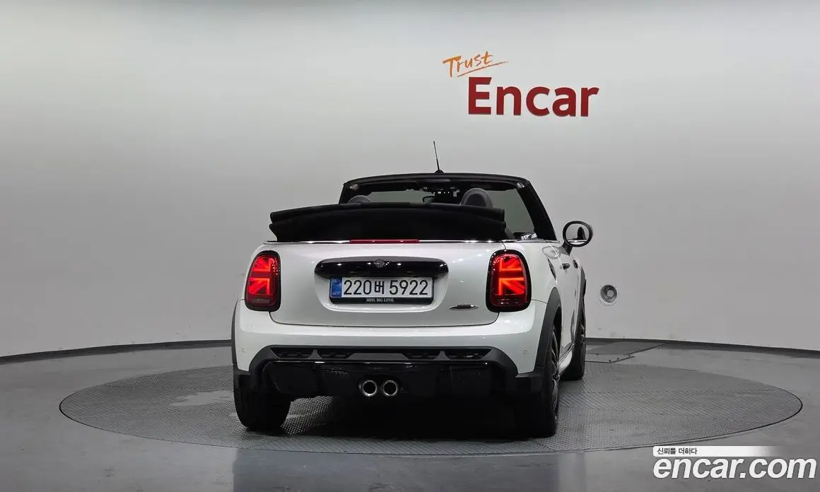 Mini Cooper Convertible 2024 2.0 автомат (гидро), фото 4