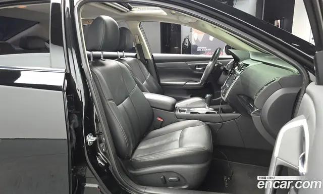 Nissan Altima 2017 2.5 автомат (гидро), миниатюра 11