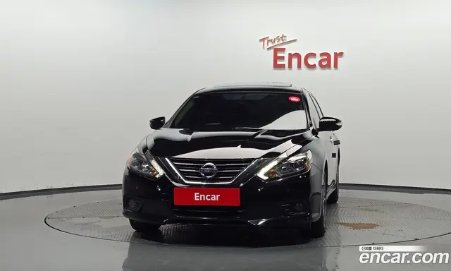 Nissan Altima 2017 2.5 автомат (гидро), миниатюра 3