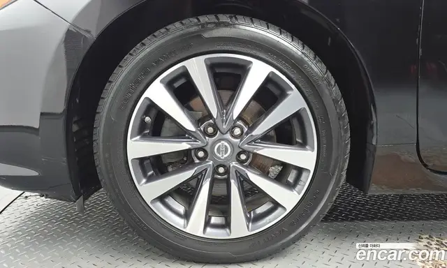 Nissan Altima 2017 2.5 автомат (гидро), миниатюра 5