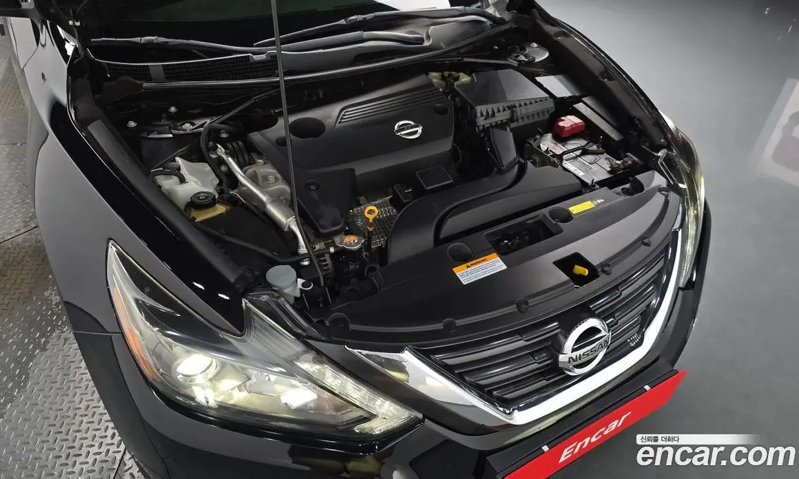 Nissan Altima 2017 2.5 автомат (гидро), фото 6