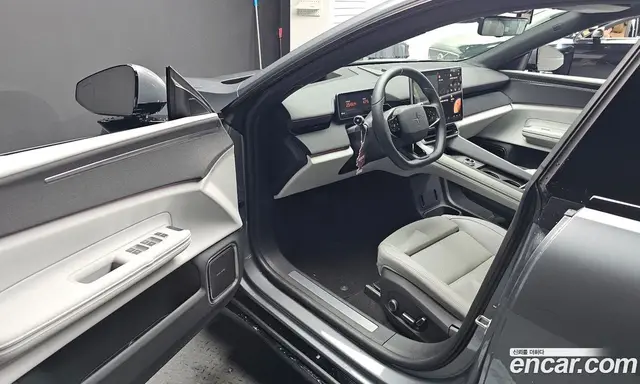 Polestar Polestar 4 2025 0.2 автомат (гидро), миниатюра 12