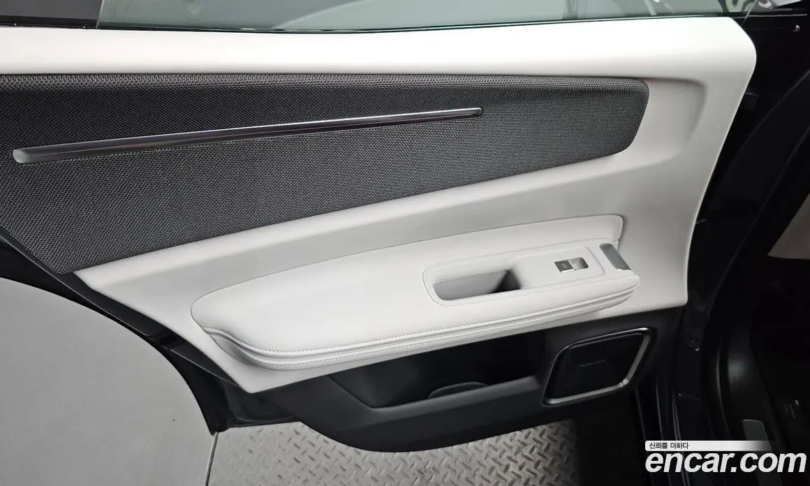 Polestar Polestar 4 2025 0.2 автомат (гидро), фото 14
