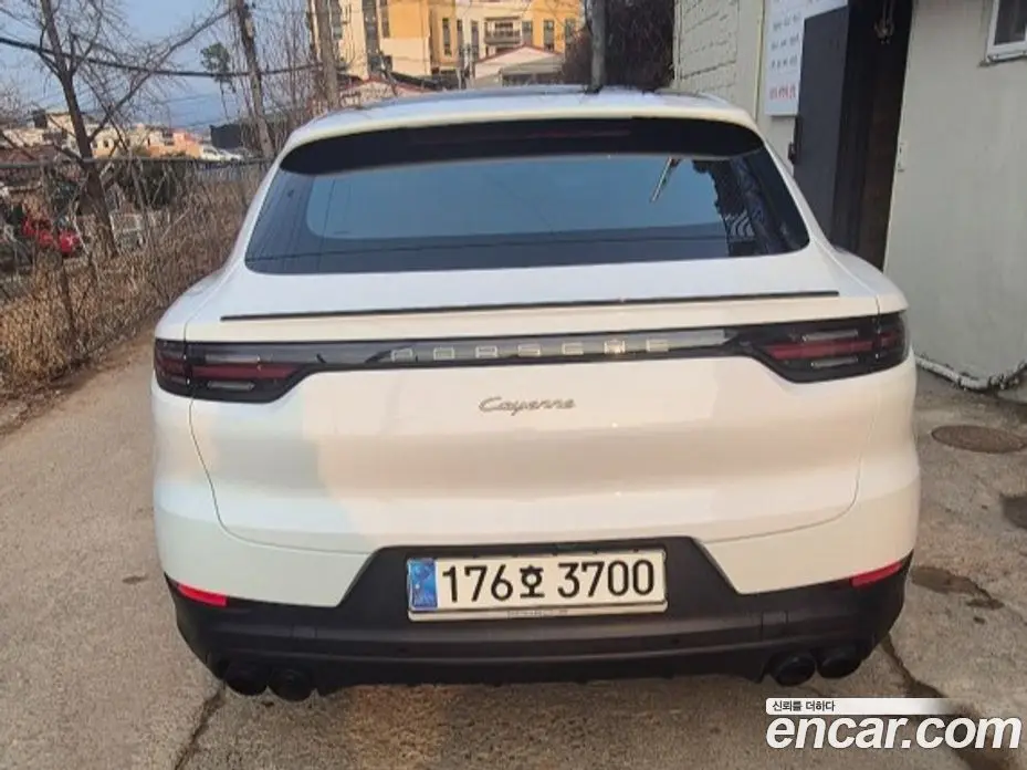 Porsche Cayenne 2023 3.0 автомат (гидро), фото 8