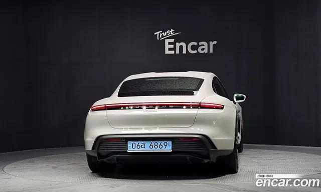 Porsche Taycan 2023 0.1 автомат (гидро), миниатюра 4