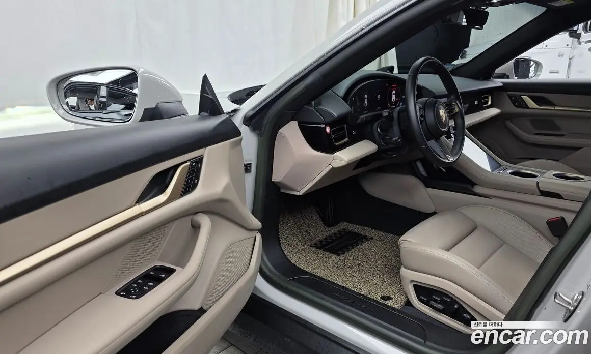 Porsche Taycan 2023 0.1 автомат (гидро), фото 10