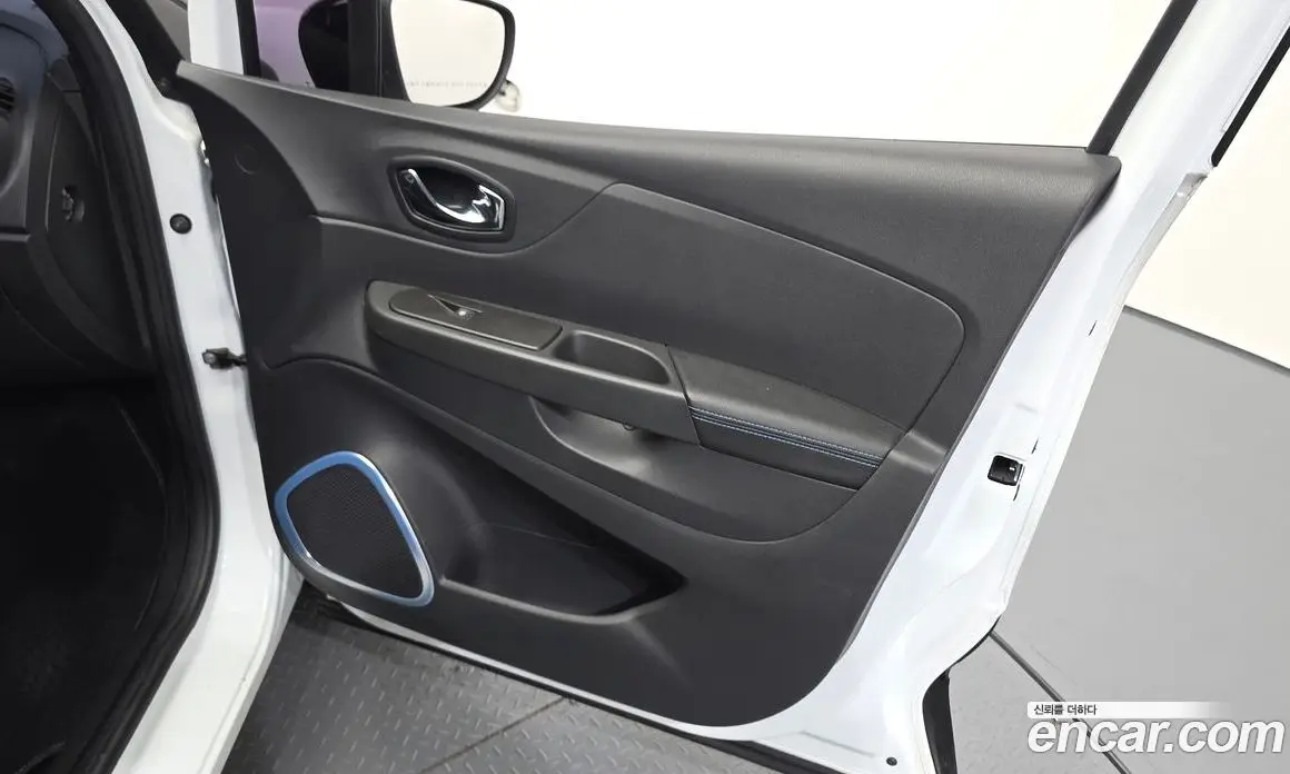Renault (Samsung) QM3 2017 1.5 автомат (гидро), фото 14