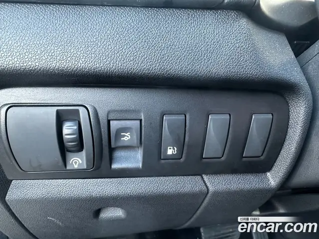 Renault (Samsung) SM3 2013 1.6 автомат (гидро), миниатюра 9 Renault (Samsung) SM3 2013 1.6 автомат (гидро), миниатюра 9