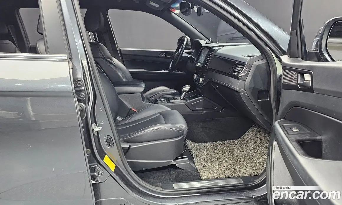 SsangYong Rexton 2019 2.2 автомат (гидро), фото 17