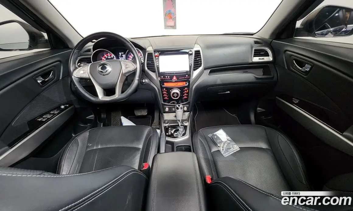 SsangYong TIBOLI 2015 1.6 автомат (гидро), фото 7 SsangYong TIBOLI 2015 1.6 автомат (гидро), фото 7