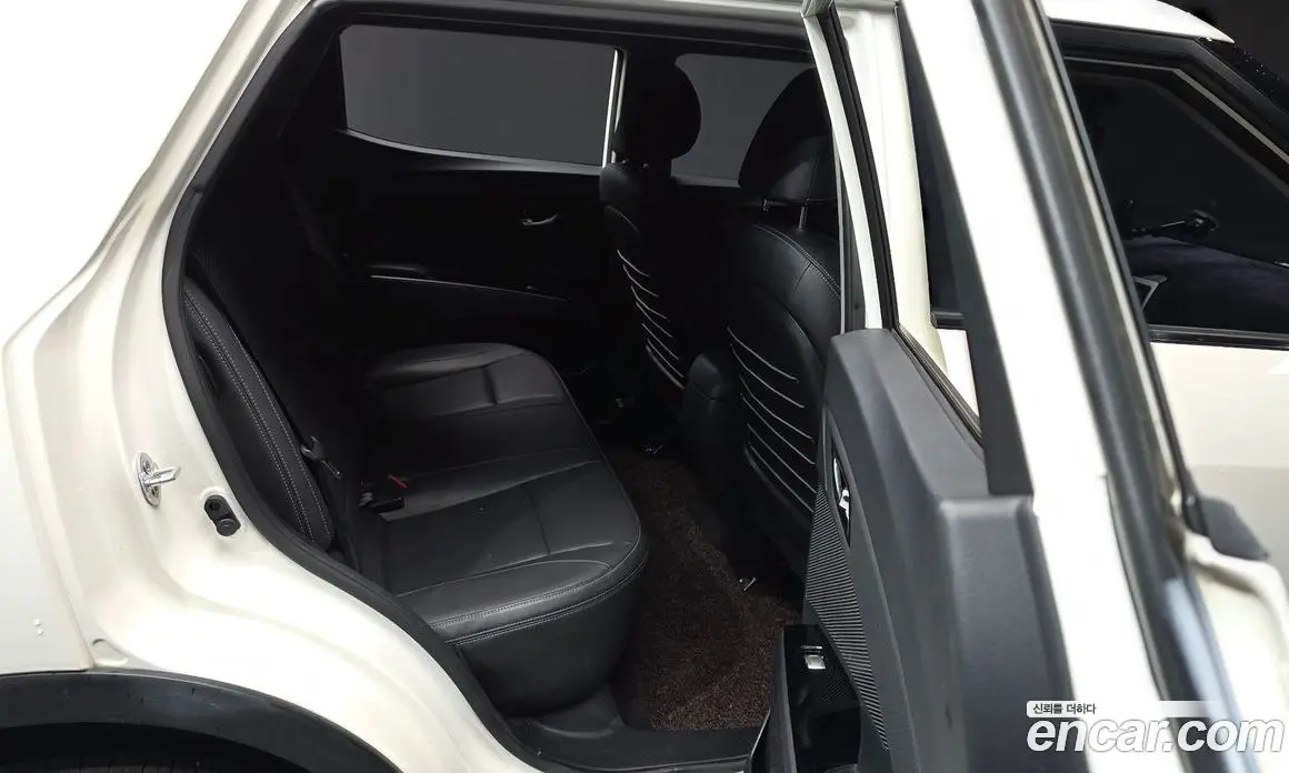 SsangYong TIBOLI 2018 1.6 автомат (гидро), фото 18
