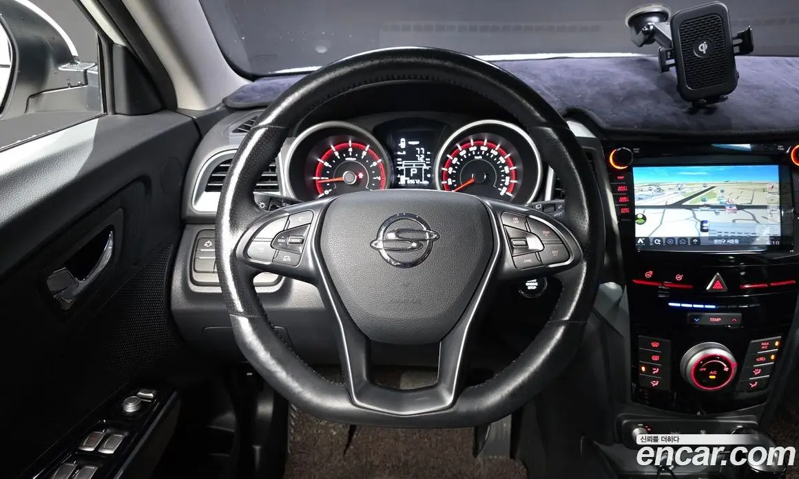SsangYong TIBOLI 2018 1.6 автомат (гидро), фото 19