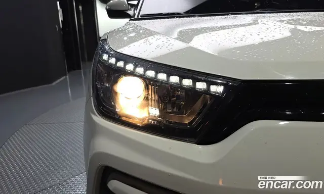 SsangYong TIBOLI 2018 1.6 автомат (гидро), миниатюра 8