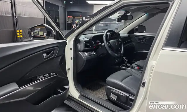 SsangYong TIBOLI 2019 1.5 автомат (гидро), миниатюра 10