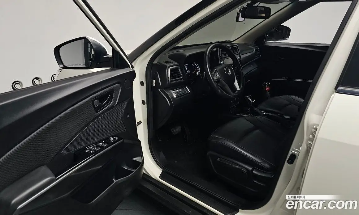SsangYong TIBOLI 2020 1.6 автомат (гидро), фото 12