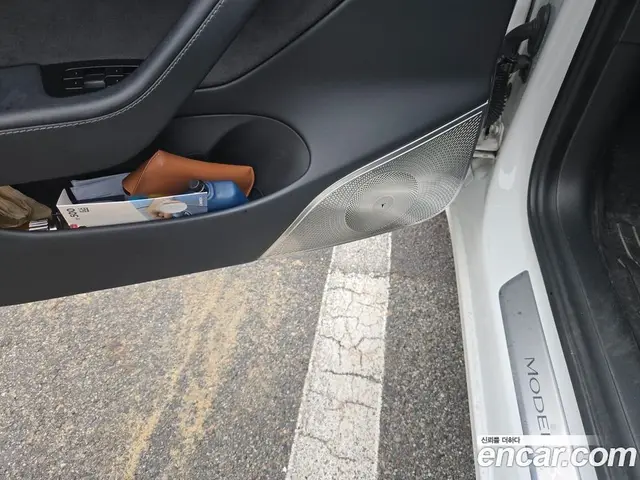 Tesla Model 3 2020 0.2 автомат (гидро), миниатюра 12