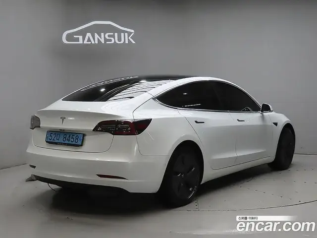 Tesla Model 3 2020 0.1 автомат (гидро), миниатюра 4