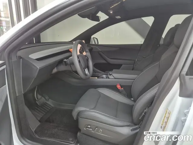 Tesla Model Y 2026 1.0 автомат (гидро), миниатюра 11
