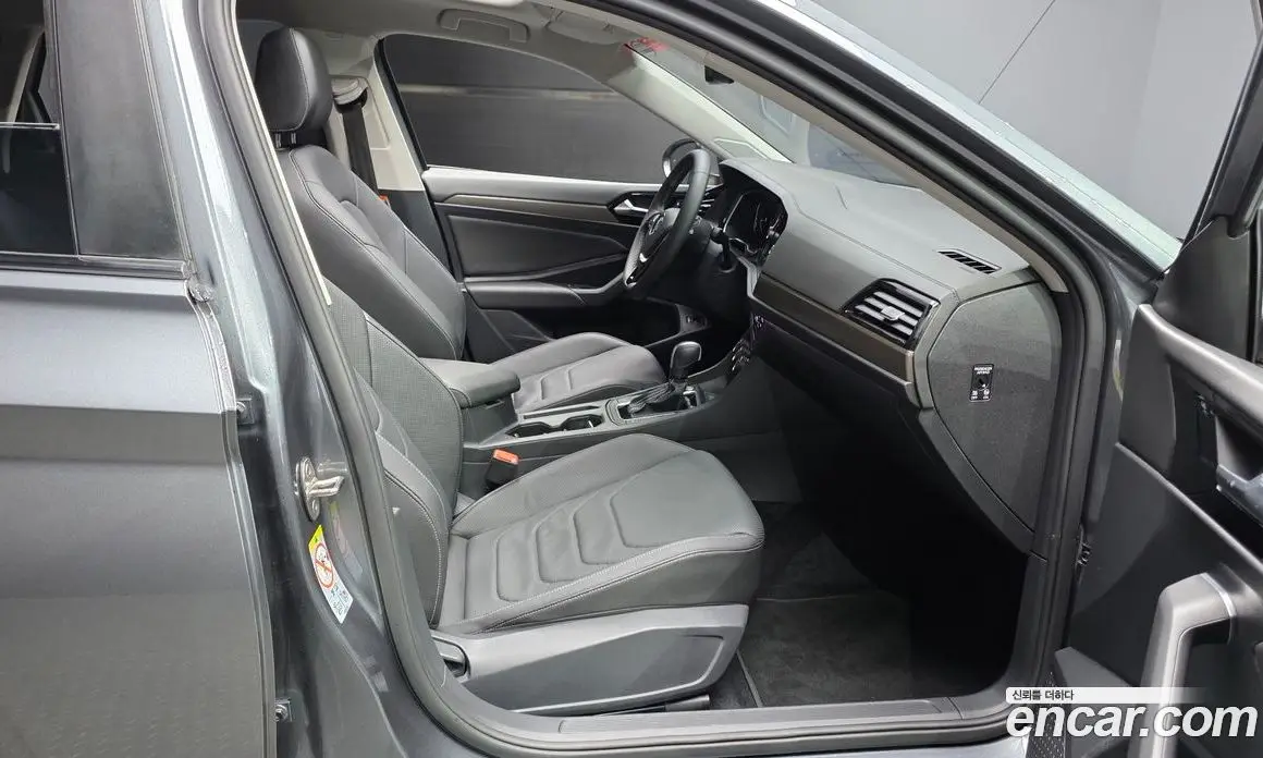 Volkswagen Jetta 2021 1.4 автомат (гидро), фото 16