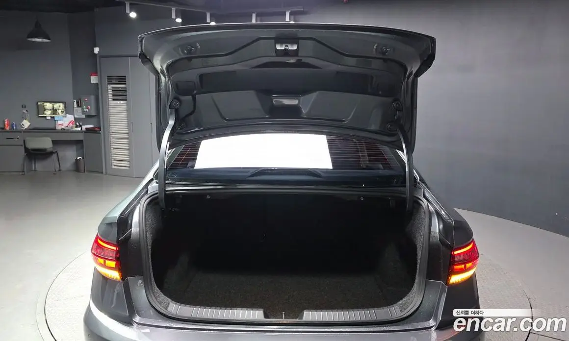 Volkswagen Jetta 2021 1.4 автомат (гидро), фото 25