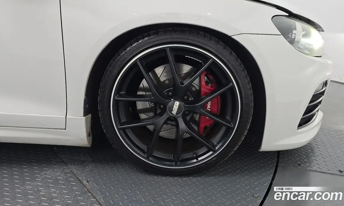 Volkswagen Scirocco 2013 2.0 автомат (гидро), фото 27