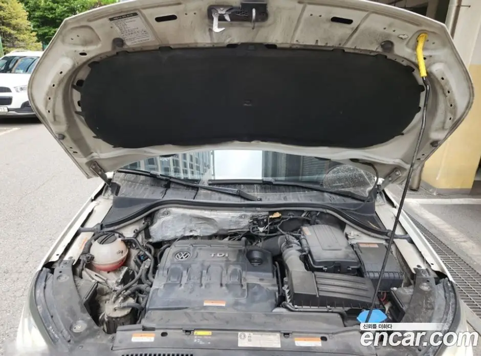 Volkswagen Tiguan 2016 2.0 автомат (гидро), фото 19