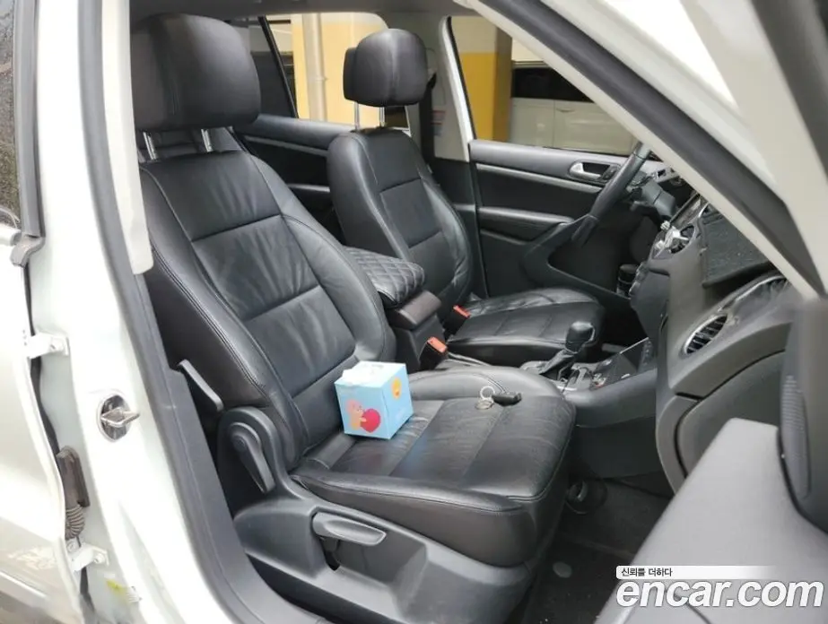Volkswagen Tiguan 2016 2.0 автомат (гидро), фото 7