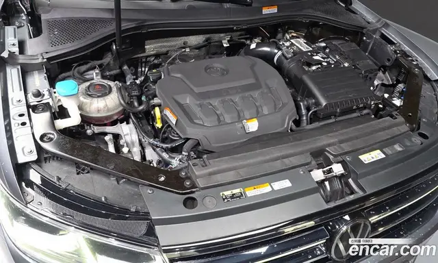 Volkswagen Tiguan 2022 2.0 автомат (гидро), миниатюра 6
