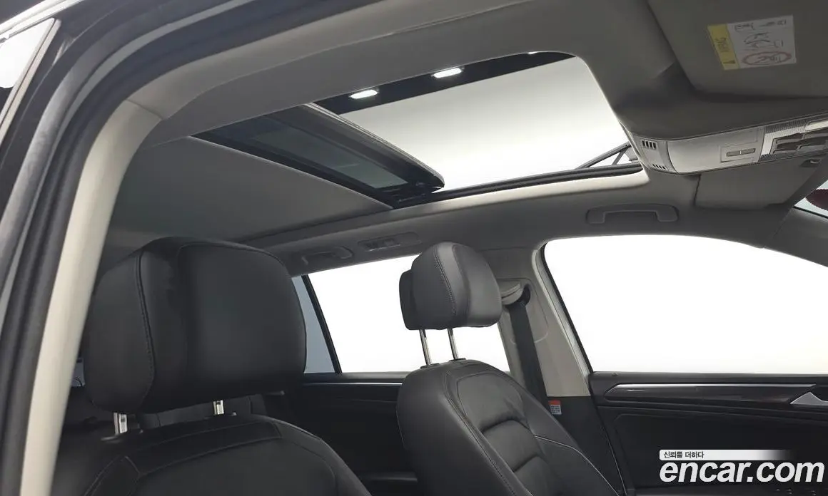 Volkswagen Tiguan 2023 2.0 автомат (гидро), фото 23