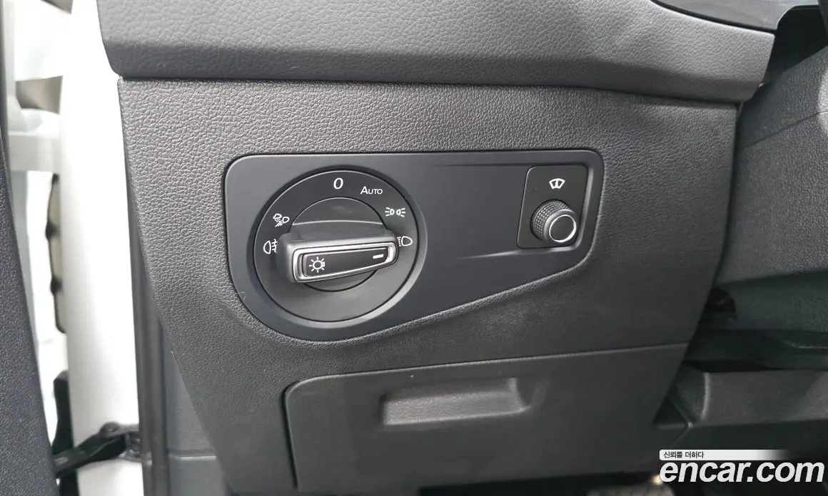 Volkswagen Tiguan 2023 2.0 автомат (гидро), фото 31