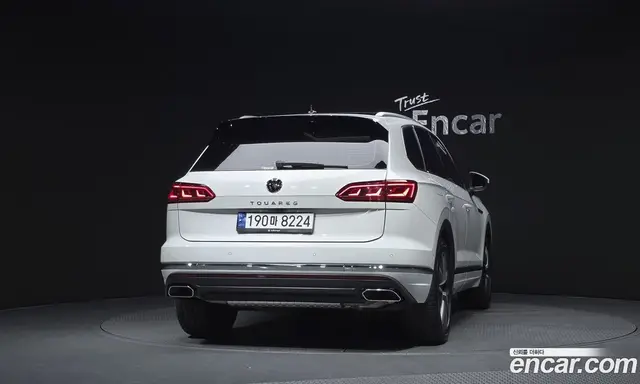 Volkswagen Touareg 2023 3.0 автомат (гидро), миниатюра 4
