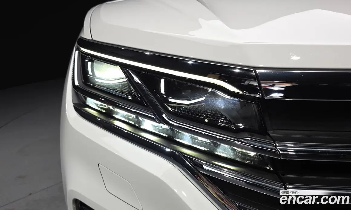 Volkswagen Touareg 2023 3.0 автомат (гидро), фото 8