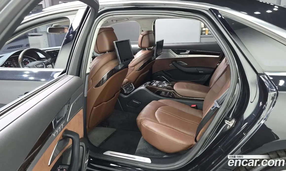Audi A8 2014 4.0 автомат (гидро), фото 11