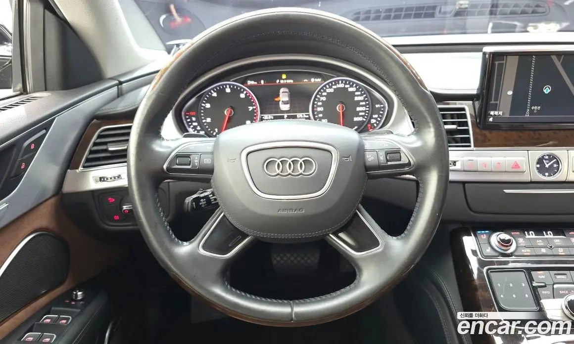 Audi A8 2014 4.0 автомат (гидро), фото 13