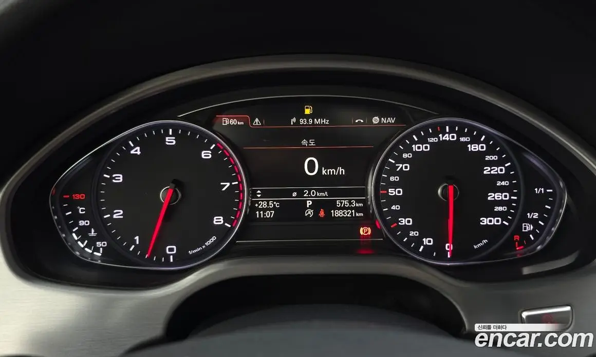 Audi A8 2014 4.0 автомат (гидро), фото 8