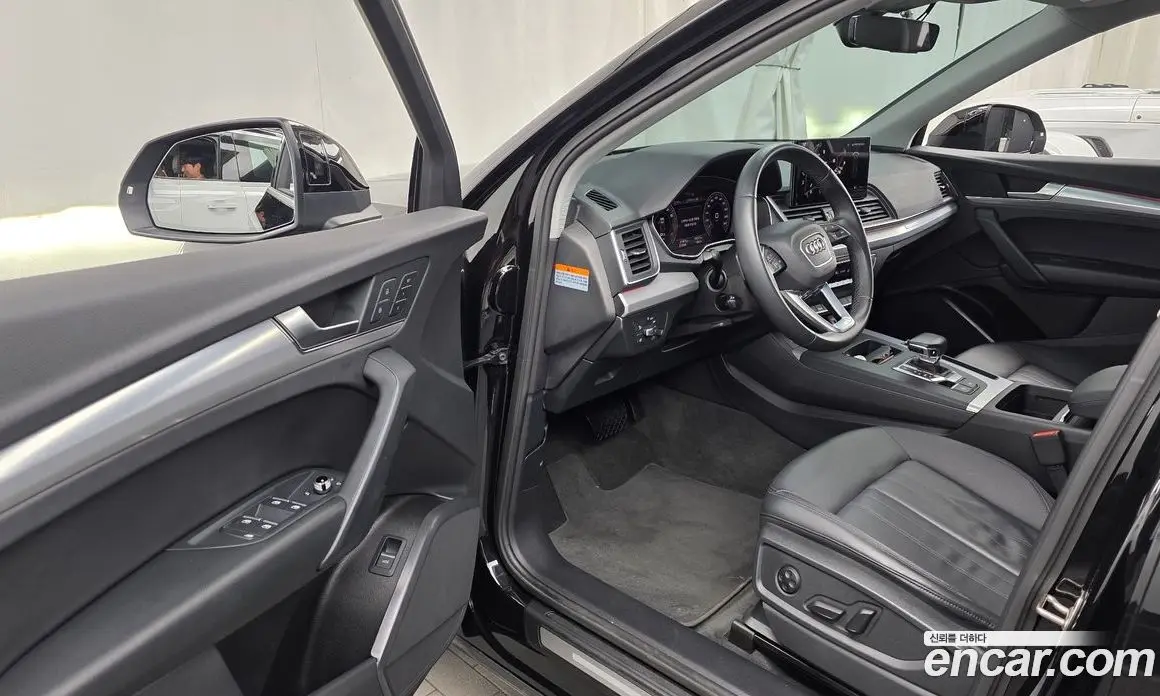 Audi Q5 2021 2.0 автомат (гидро), фото 13