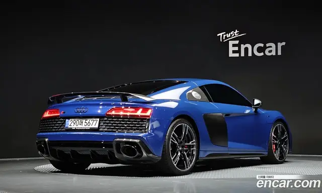 Audi R8 2021 5.2 автомат (гидро), миниатюра 2