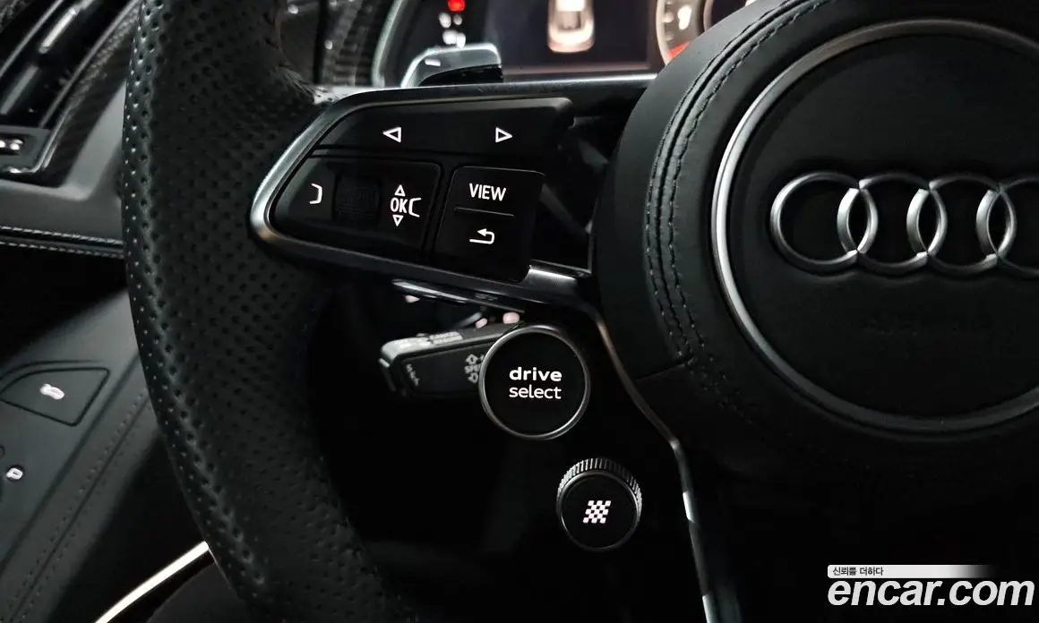Audi R8 2021 5.2 автомат (гидро), фото 22