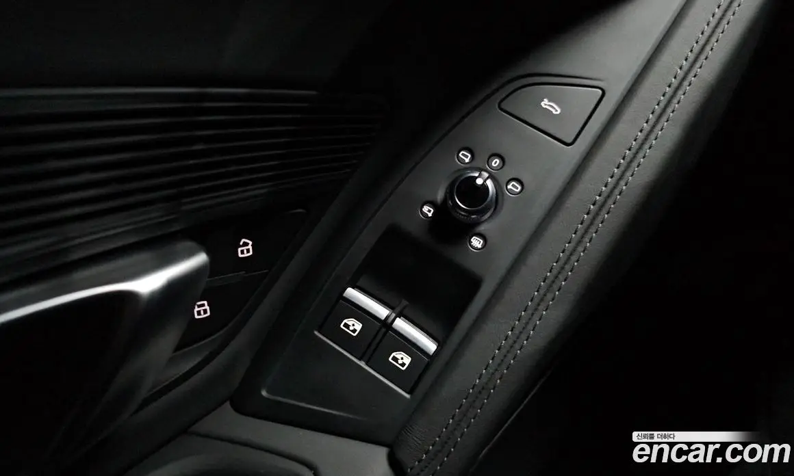 Audi R8 2021 5.2 автомат (гидро), фото 27