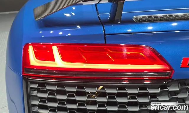Audi R8 2021 5.2 автомат (гидро), миниатюра 9