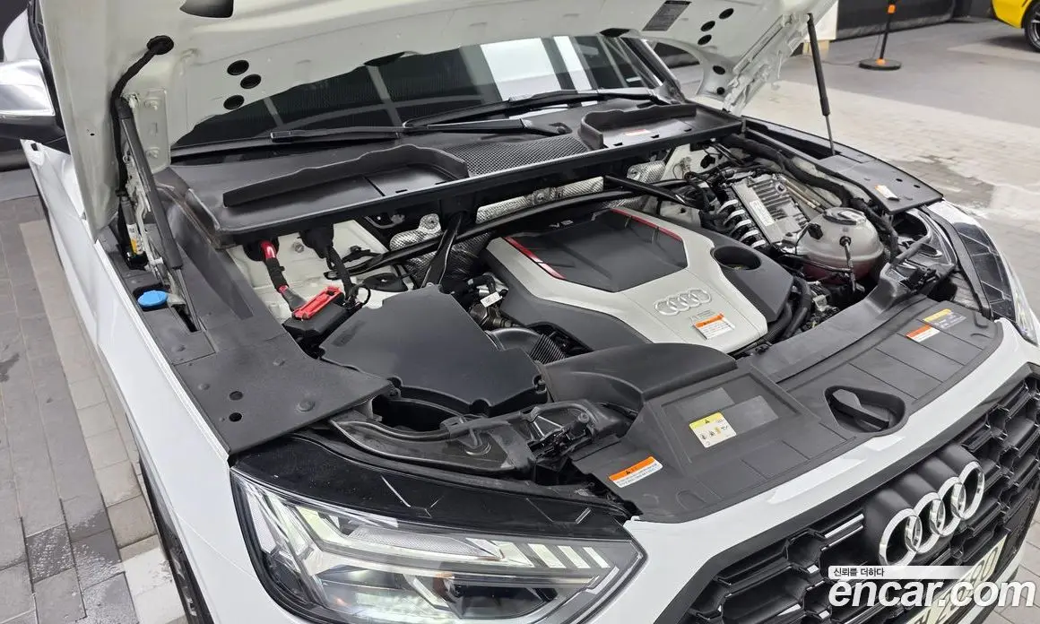Audi SQ5 2021 3.0 автомат (гидро), фото 6