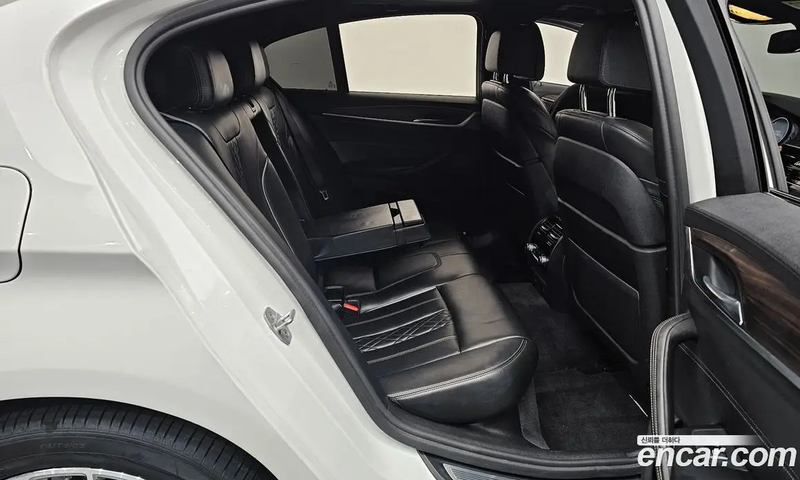 BMW 5 серия 2017 2.0 автомат (гидро), фото 11