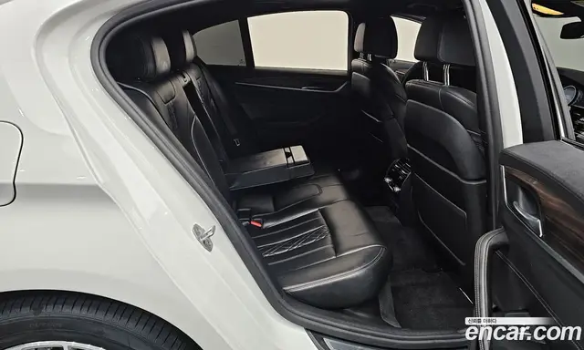 BMW 5 серия 2017 2.0 автомат (гидро), миниатюра 11
