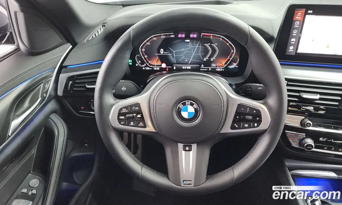 BMW 5 серия 2022 2.0 автомат (гидро), фото 18