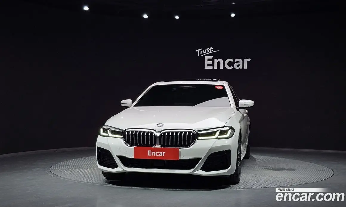 BMW 5 серия 2022 2.0 автомат (гидро), фото 3