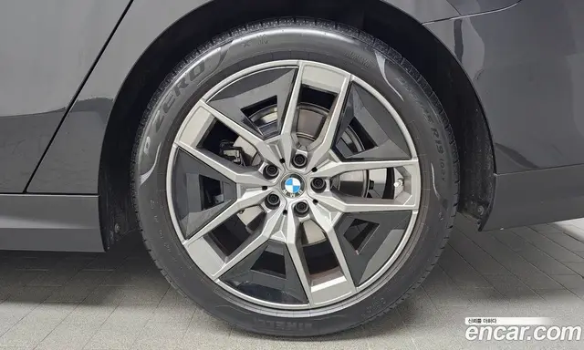 BMW 5 серия 2023 2.0 автомат (гидро), миниатюра 6
