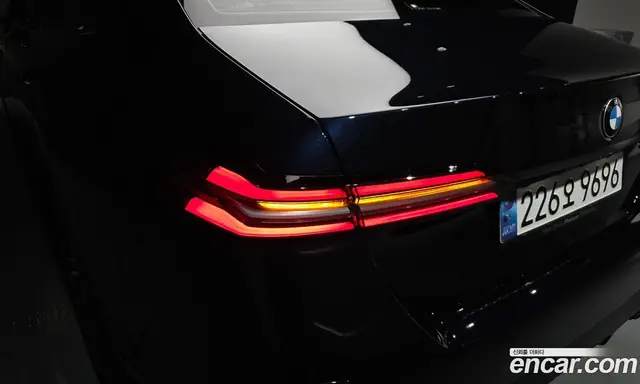 BMW 5 серия 2024 2.0 автомат (гидро), миниатюра 9